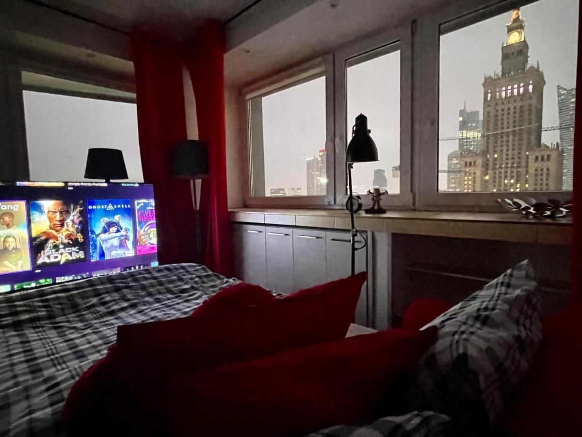 Love Metro Wifi 300Mbs 65'Tv Netflix Hbo Appletv+ Варшава Екстериор снимка